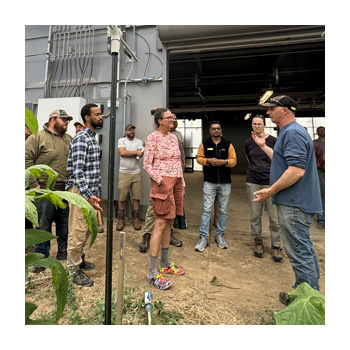 Rodale Institute Farmer Training (RIFT) Students learning