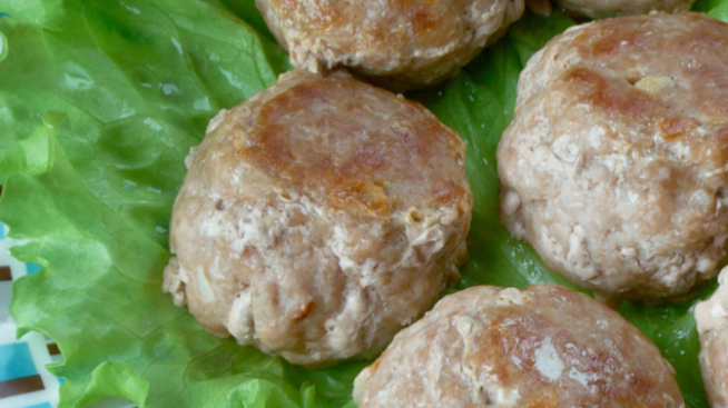 Chicken Veggie Meatballs With Pesto Recipe